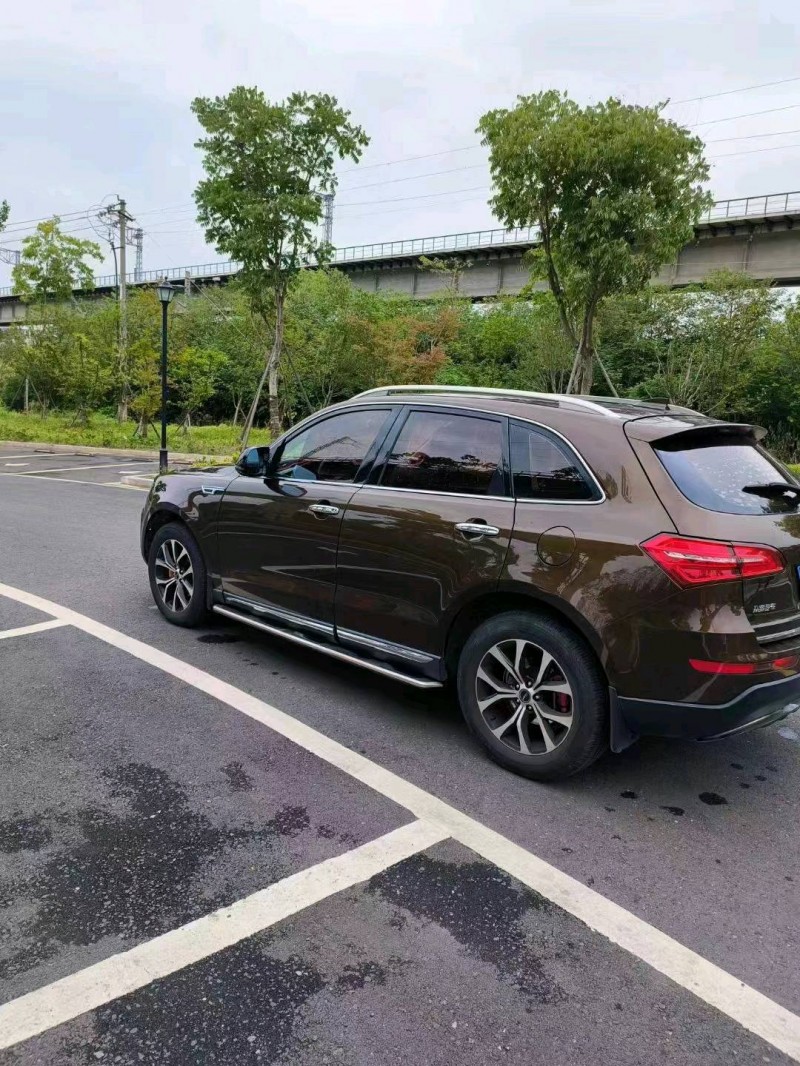 烟台17年众泰T6008