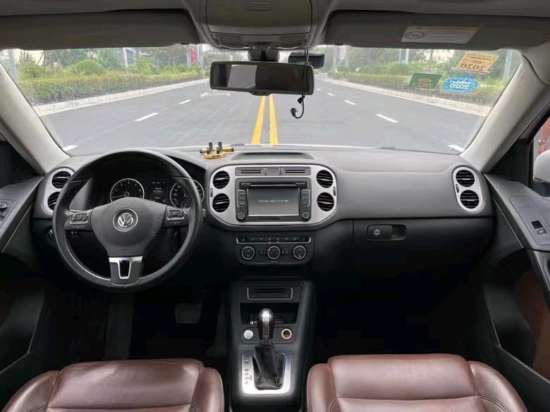 盐城16年大众途观7