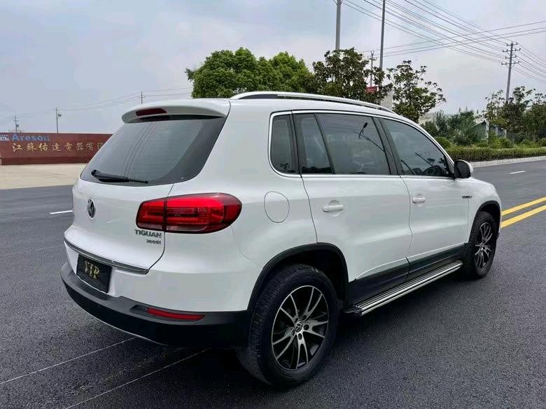 盐城16年大众途观8