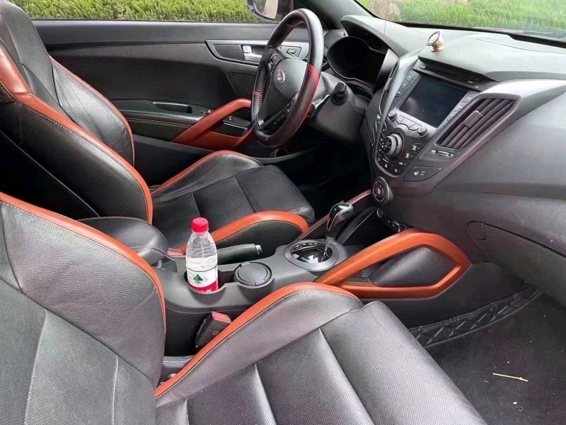 苏州15年现代飞思8