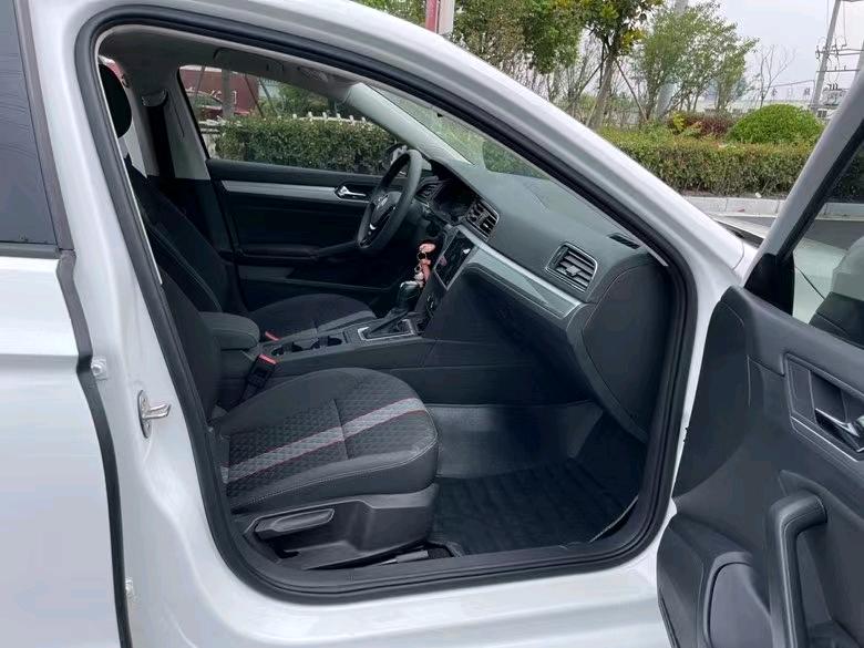 盐城21年大众凌渡5