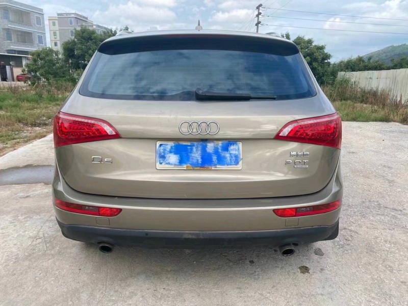 廣州12年奧迪Q54