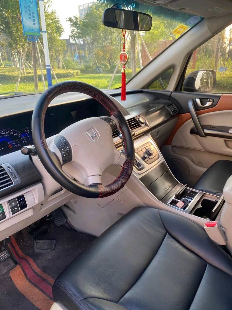 徐州13年本田艾力绅3