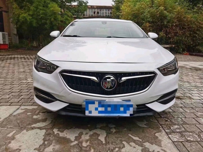 枣庄19年别克君威5