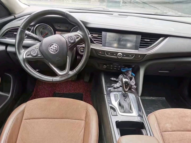 枣庄19年别克君威1