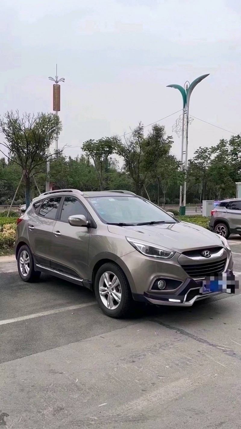 北京11年现代ix352