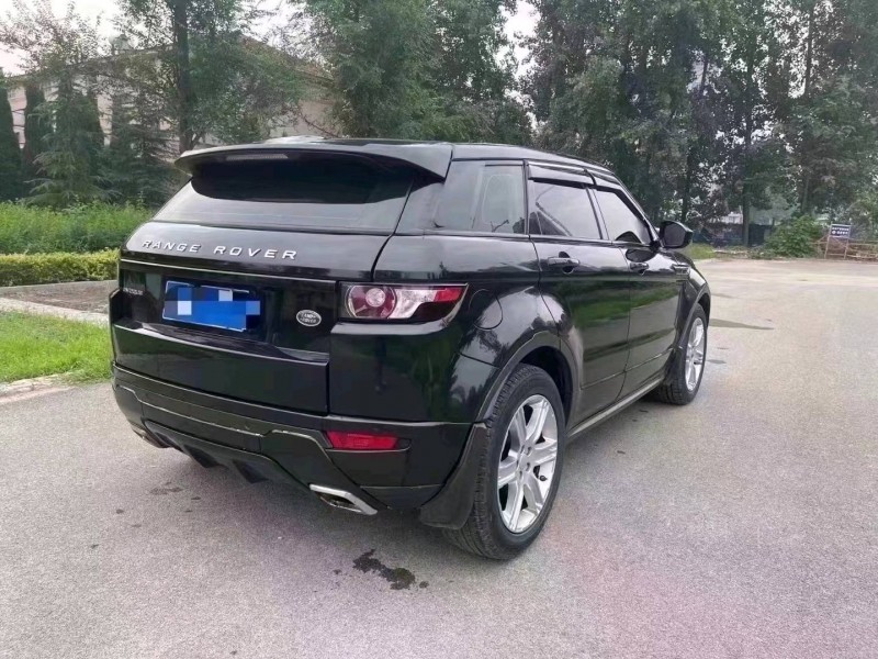 北京16年路虎极光9