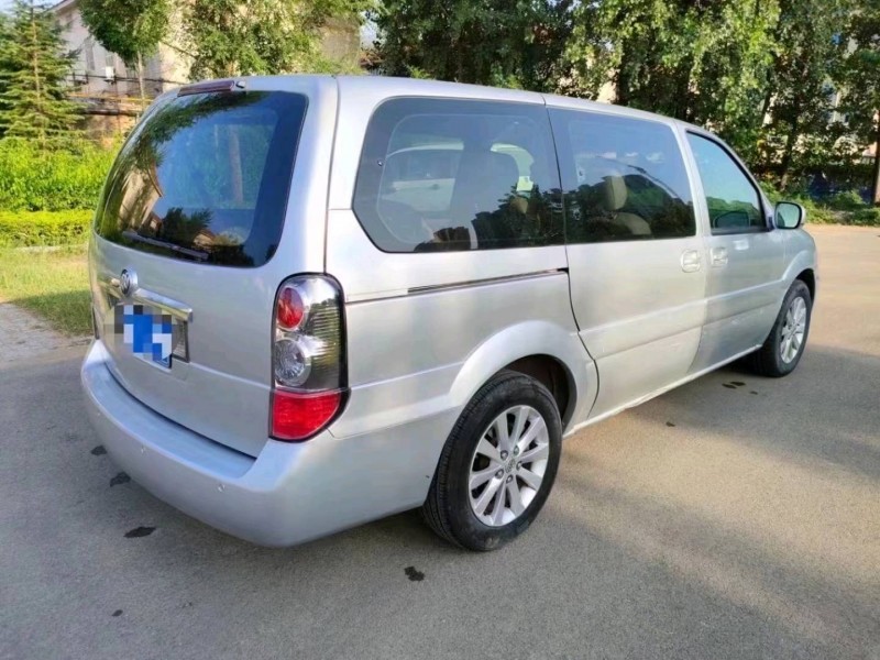 北京12年别克GL88