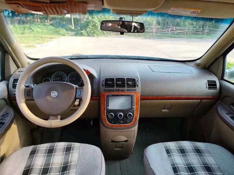 北京12年别克GL89