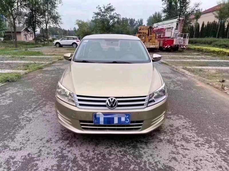 北京14年大众桑塔纳1