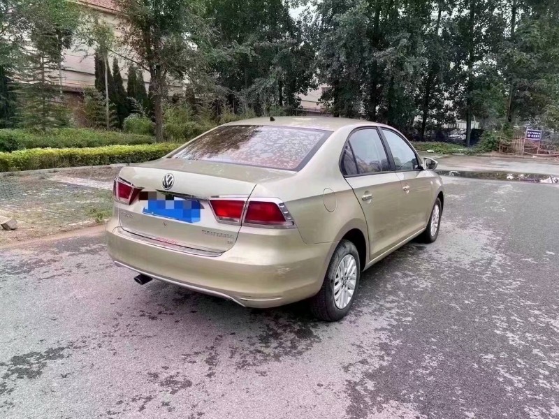 北京14年大众桑塔纳9