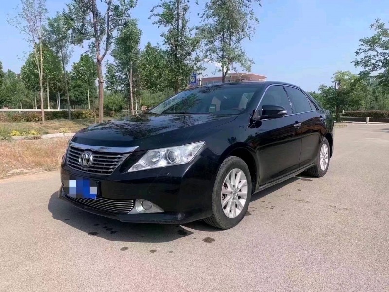 北京14年丰田凯美瑞7