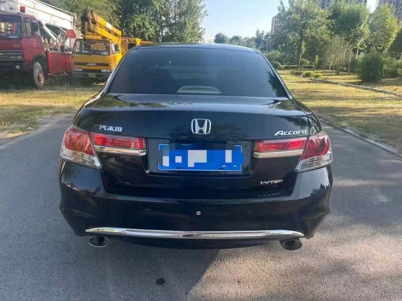 北京12年本田雅阁3