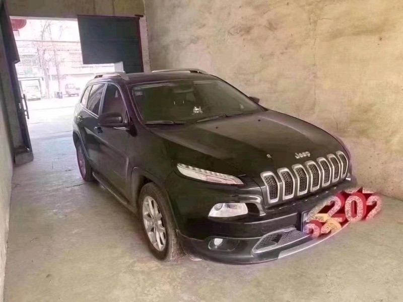 北京17年Jeep自由光7