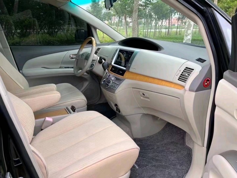 北京10年丰田普瑞维亚5