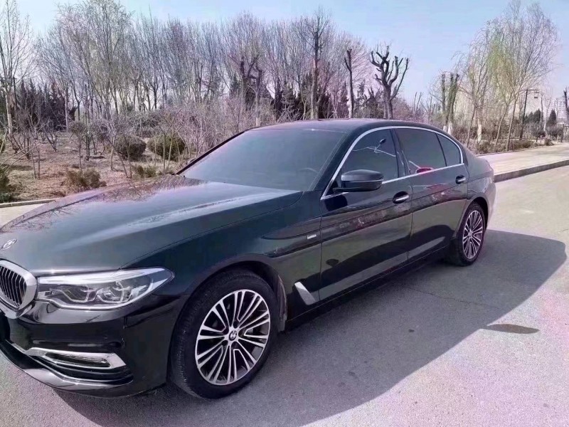 北京18年宝马5系3