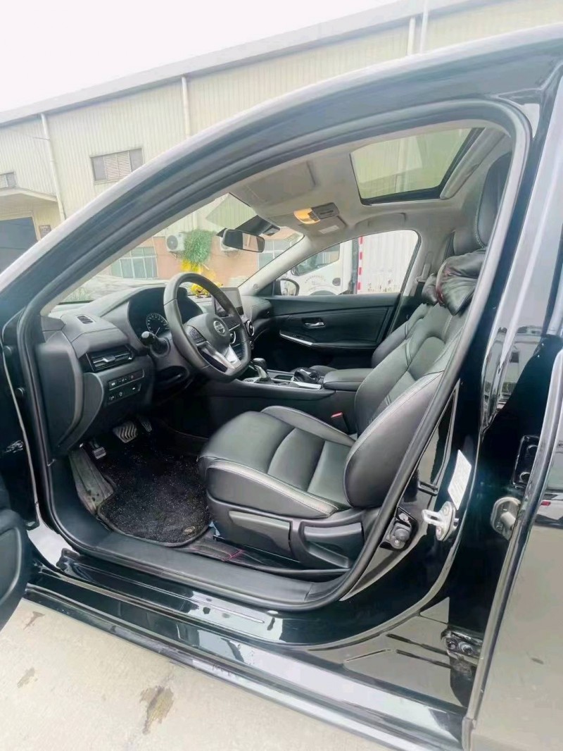 东莞20年日产轩逸5