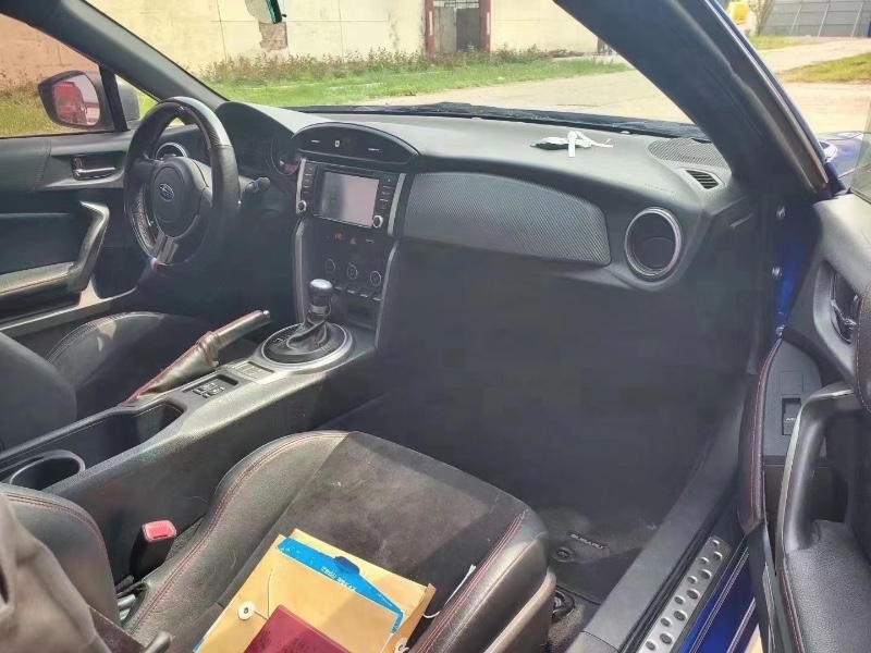 天津15年斯巴魯BRZ8