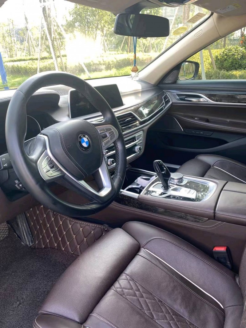 徐州19年宝马7系7