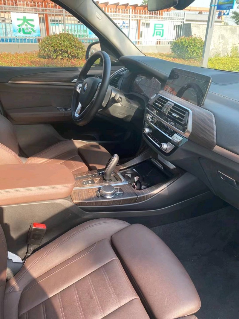 徐州21年宝马X34