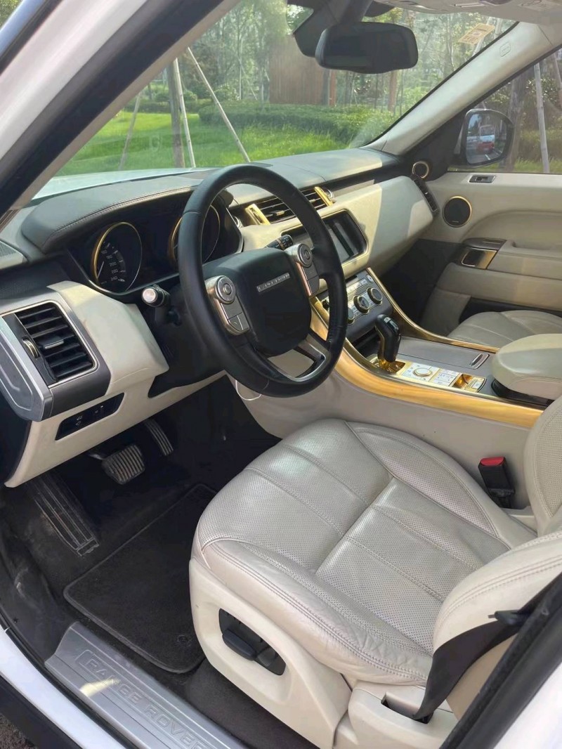 徐州13年路虎揽胜运动3