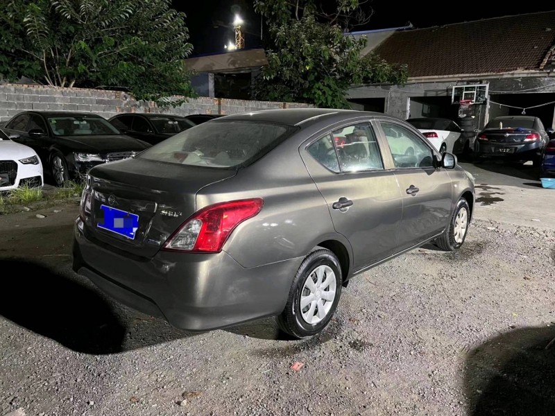 淮南15年日产阳光3