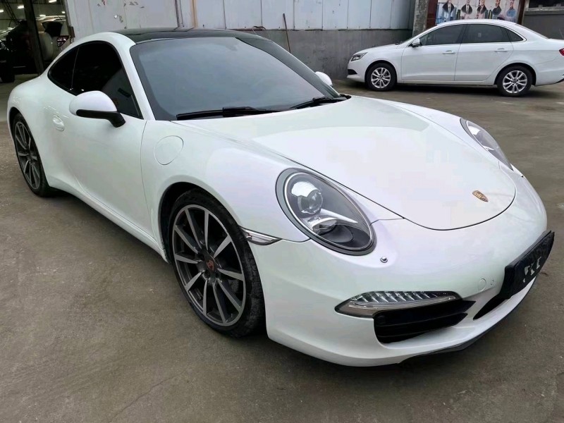 濟寧14年保時捷9112