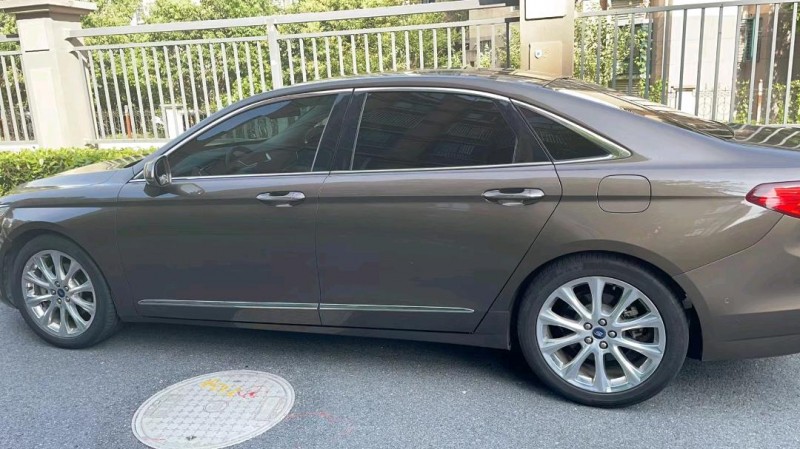 杭州18年福特金牛座3