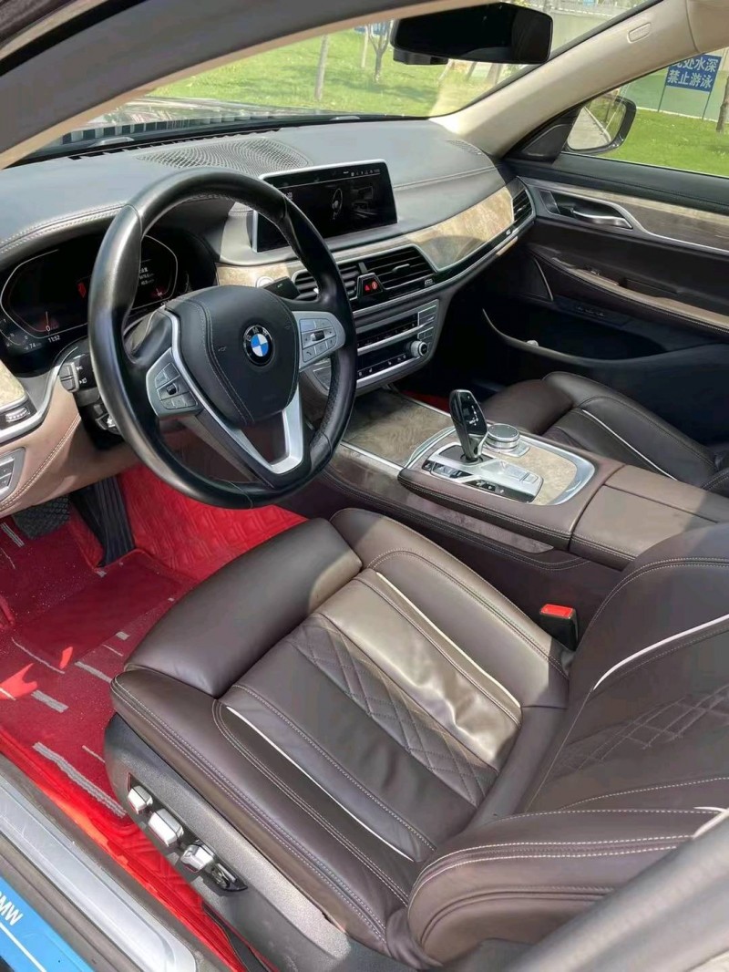 徐州20年宝马7系7