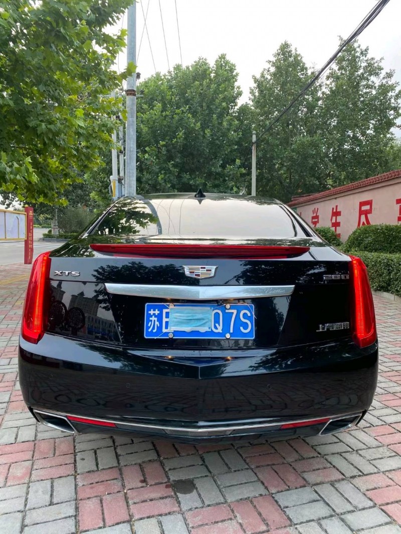石家庄17年凯迪拉克XTS8