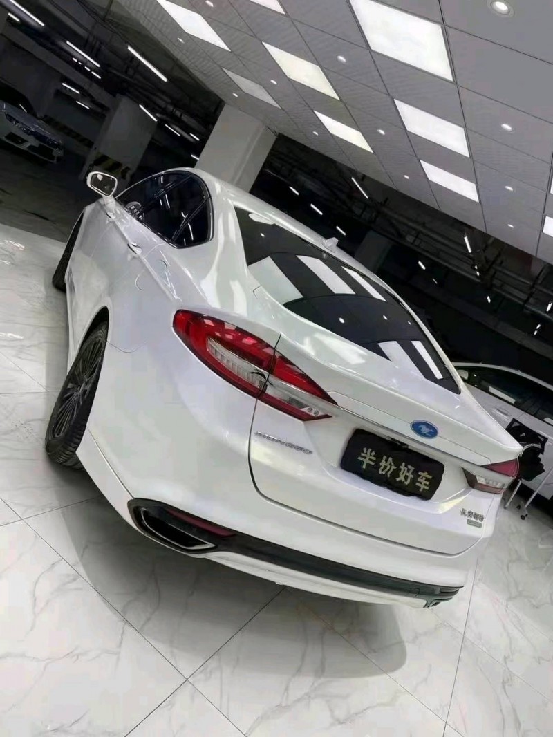 成都17年福特蒙迪欧4