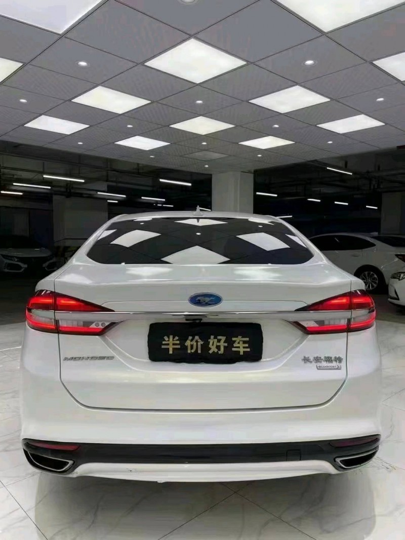 成都17年福特蒙迪欧5