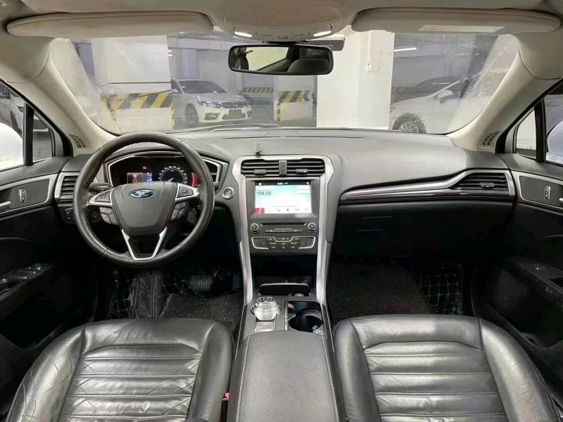 成都17年福特蒙迪欧9