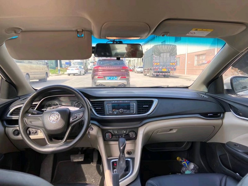 东莞19年别克英朗6