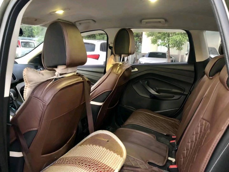 广州15年福特翼虎7