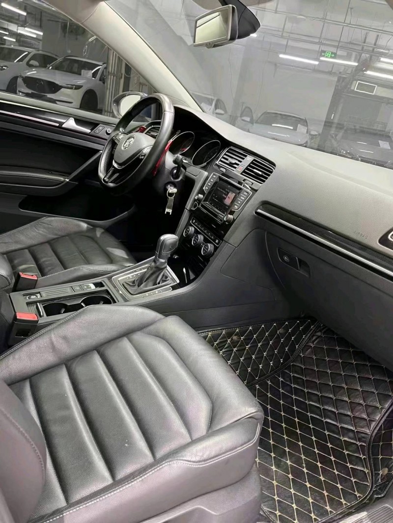 成都15年大众高尔夫8