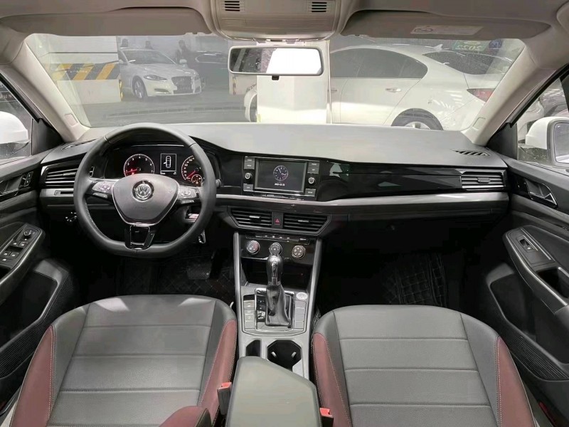 成都20年大众宝来9