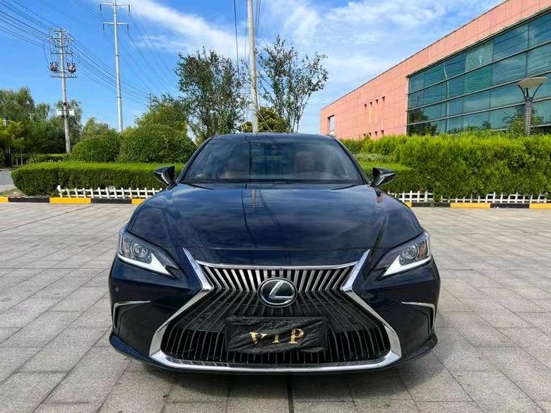 盐城21年雷克萨斯ES1