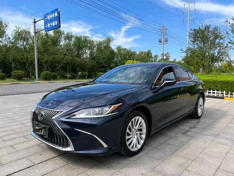 盐城21年雷克萨斯ES3