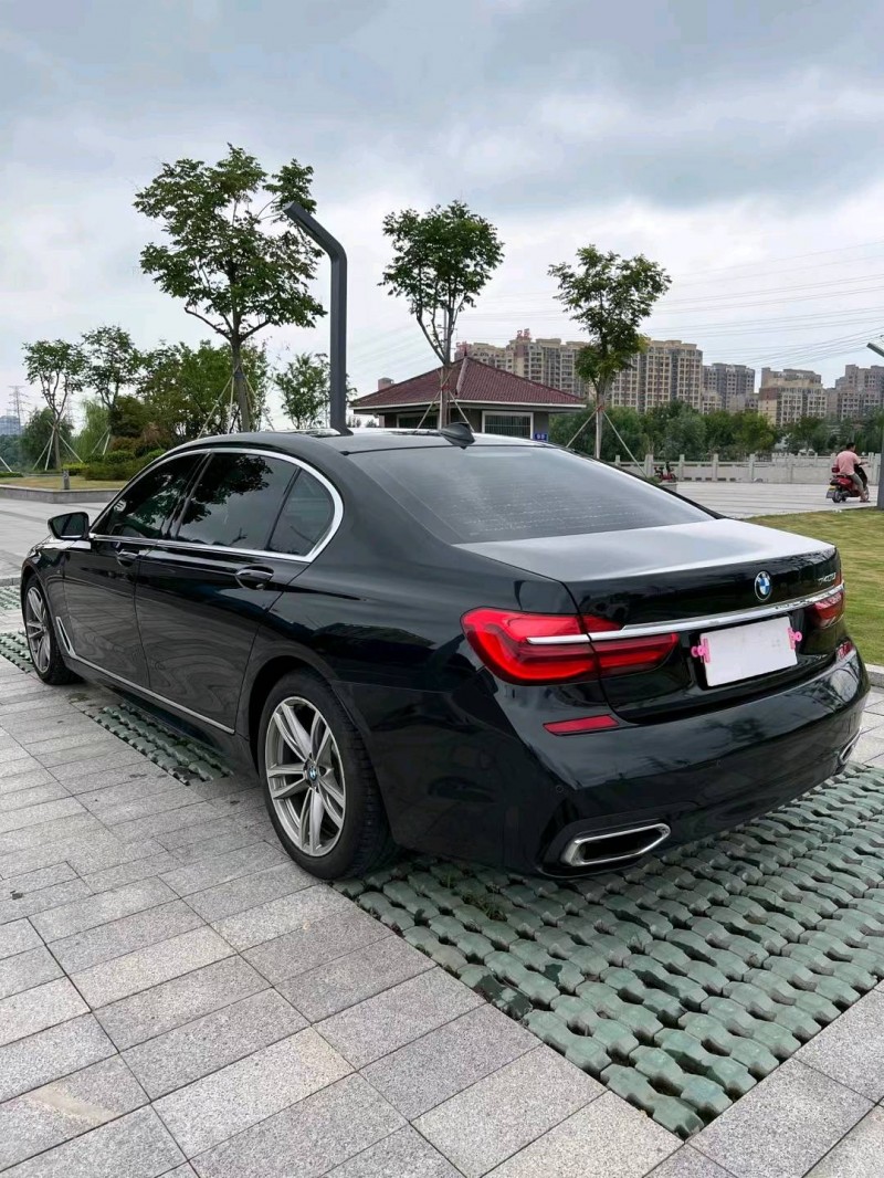 徐州17年宝马7系6