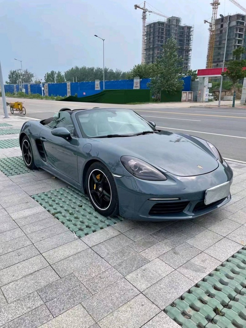 徐州17年保時捷7183