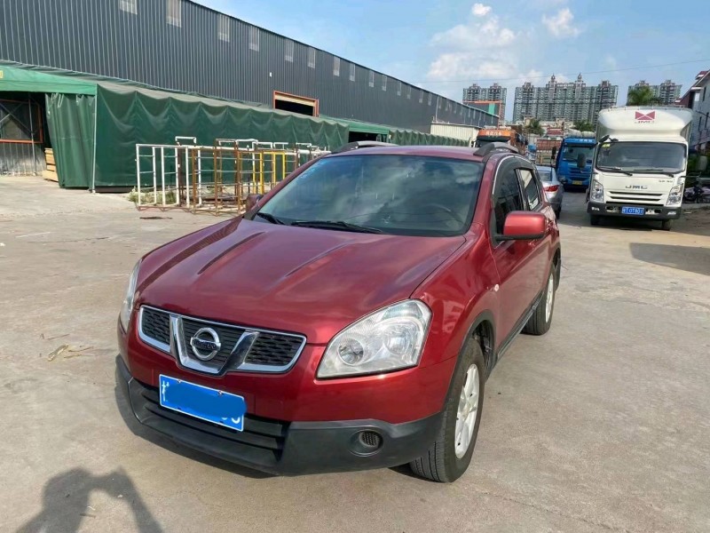 保定14年日产逍客5