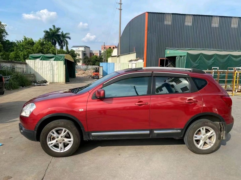 保定14年日产逍客4