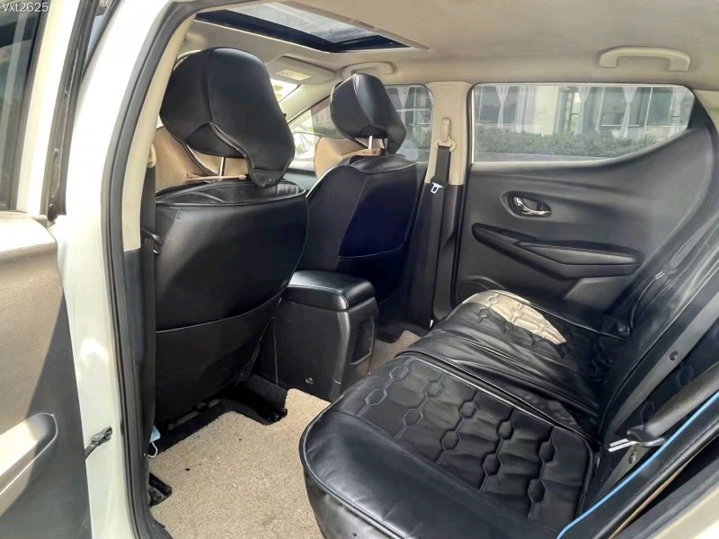 保定18年日产蓝鸟6