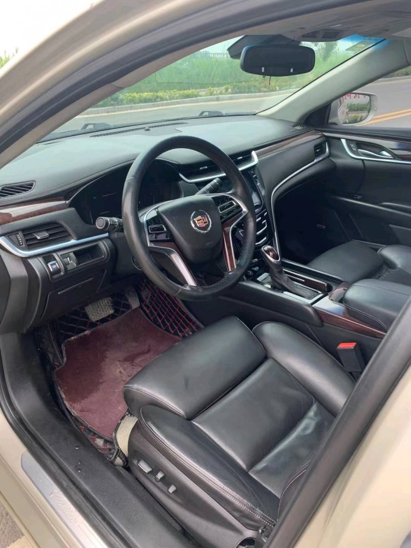 徐州13年凯迪拉克XTS4