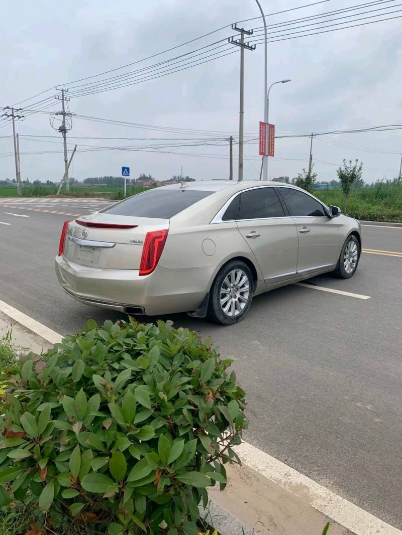 徐州13年凯迪拉克XTS8