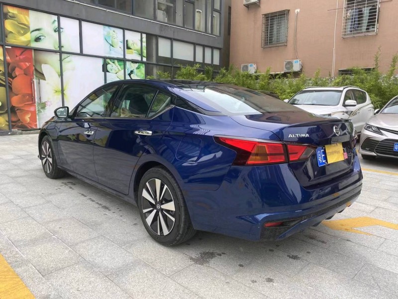 广州22年日产天籁7