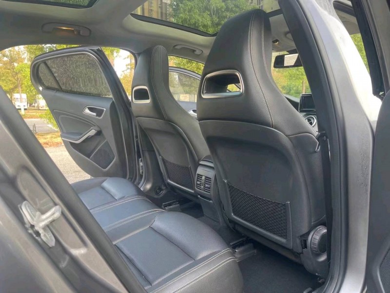 北京15年奔驰GLA2