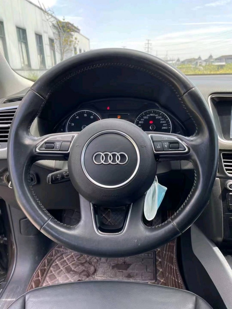 宜昌14年奥迪Q56