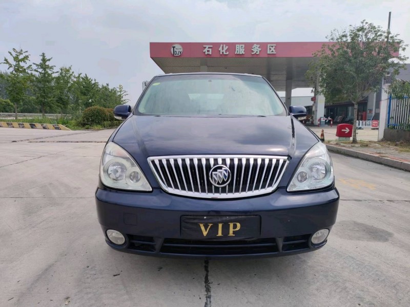 徐州12年别克GL81